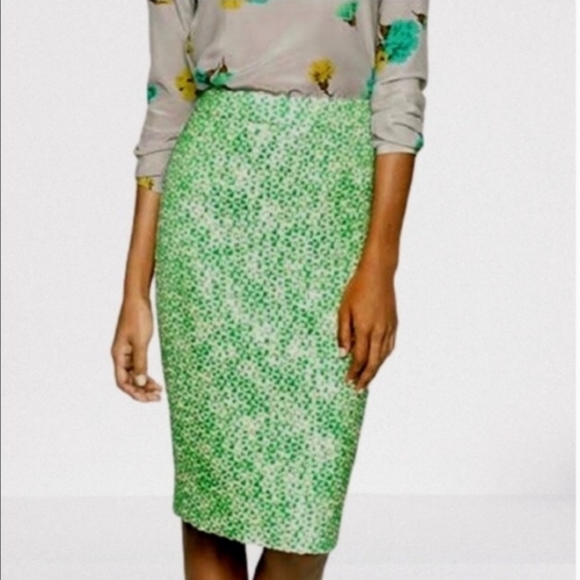 J. Crew Dresses & Skirts - J. CREW Green Tweed Number 2 Pencil Skirt Size 10